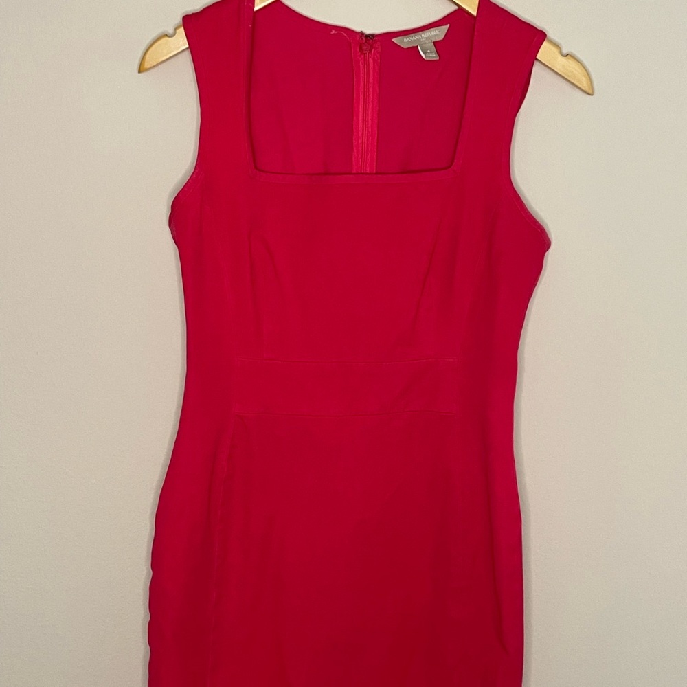 Fitted hot pink dress